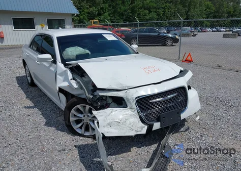 2015 Chrysler 300 Limited from USA, damaged, VIN 2C3CCAAG7FH903633
